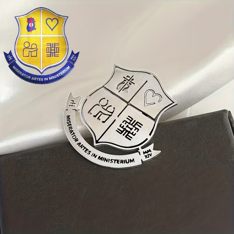 Custom Logo Brooch Simple Crea - огляд і ціна Men Accessories Brooch