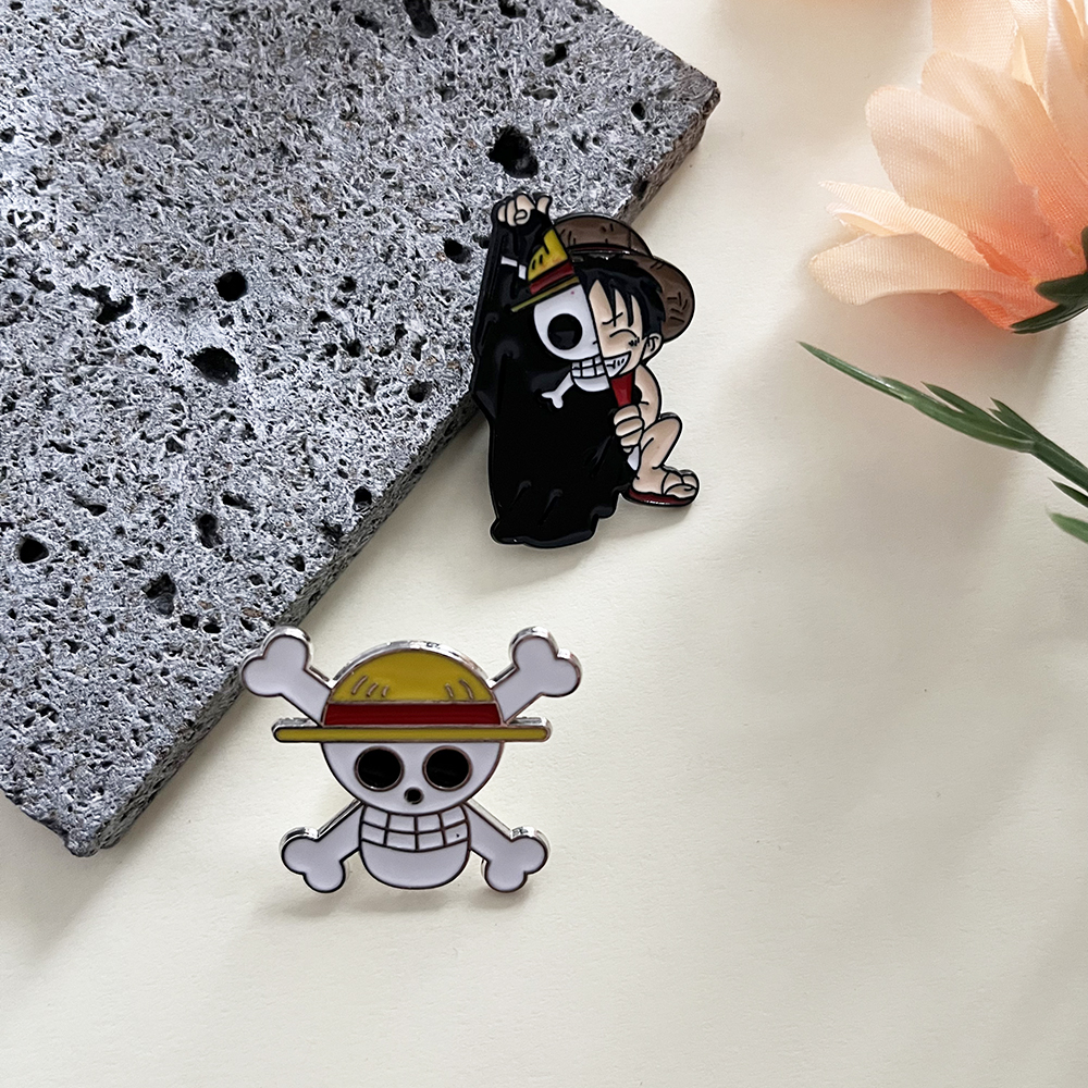 2026 New 2pcs Cute Luffy Anime - огляд і ціна Men Accessories Brooch